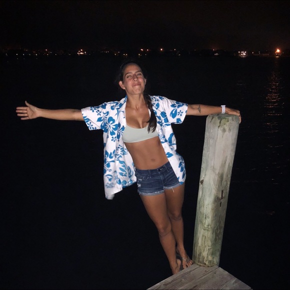 Meet the Posher - Picture 11 of 14